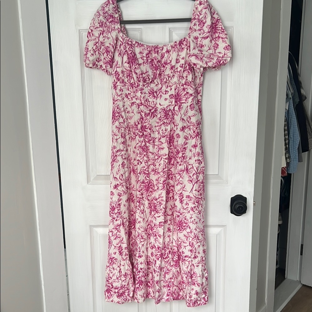 London Times Pink and White Puff Sleeve Midi Dress